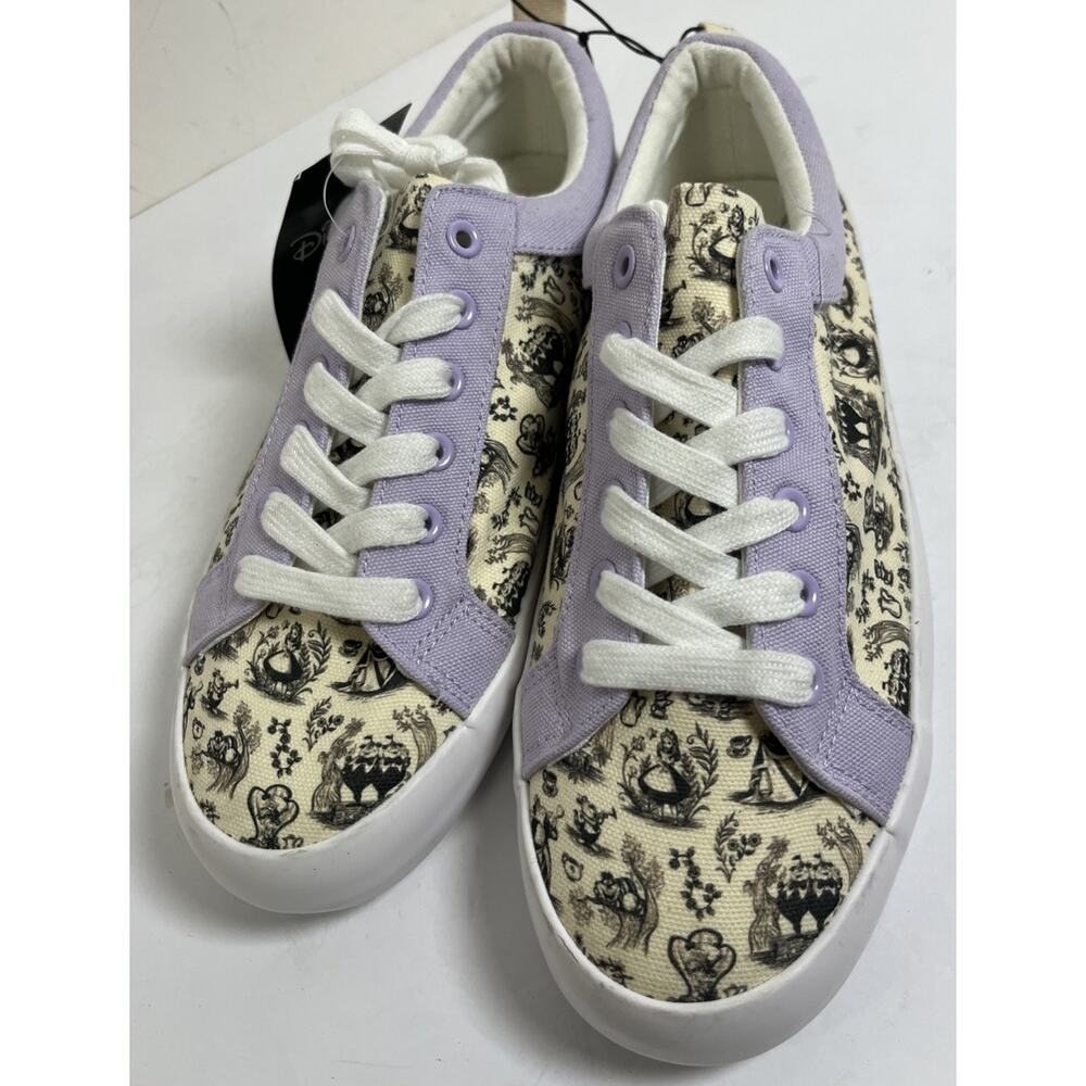 Ground Up Woman’s Alice In Wonderland Sneakers Size 9 NWT